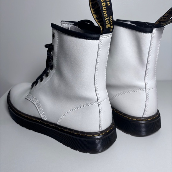 Dr. Martens Zavala White Leather Lace Up Combat Boots Grunge 90s Women’s Size 8 - Picture 7 of 9